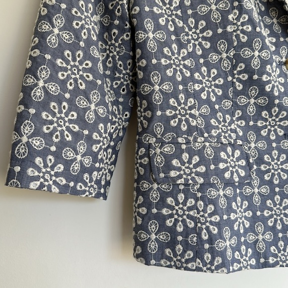 Lord &Taylor Cotton Summer Blazer - Picture 4 of 10